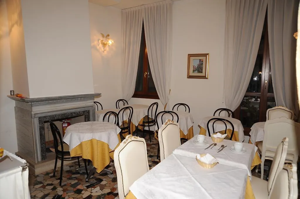 ** Bed & Breakfast Alloggi Santa Sofia Benátky Itálie
